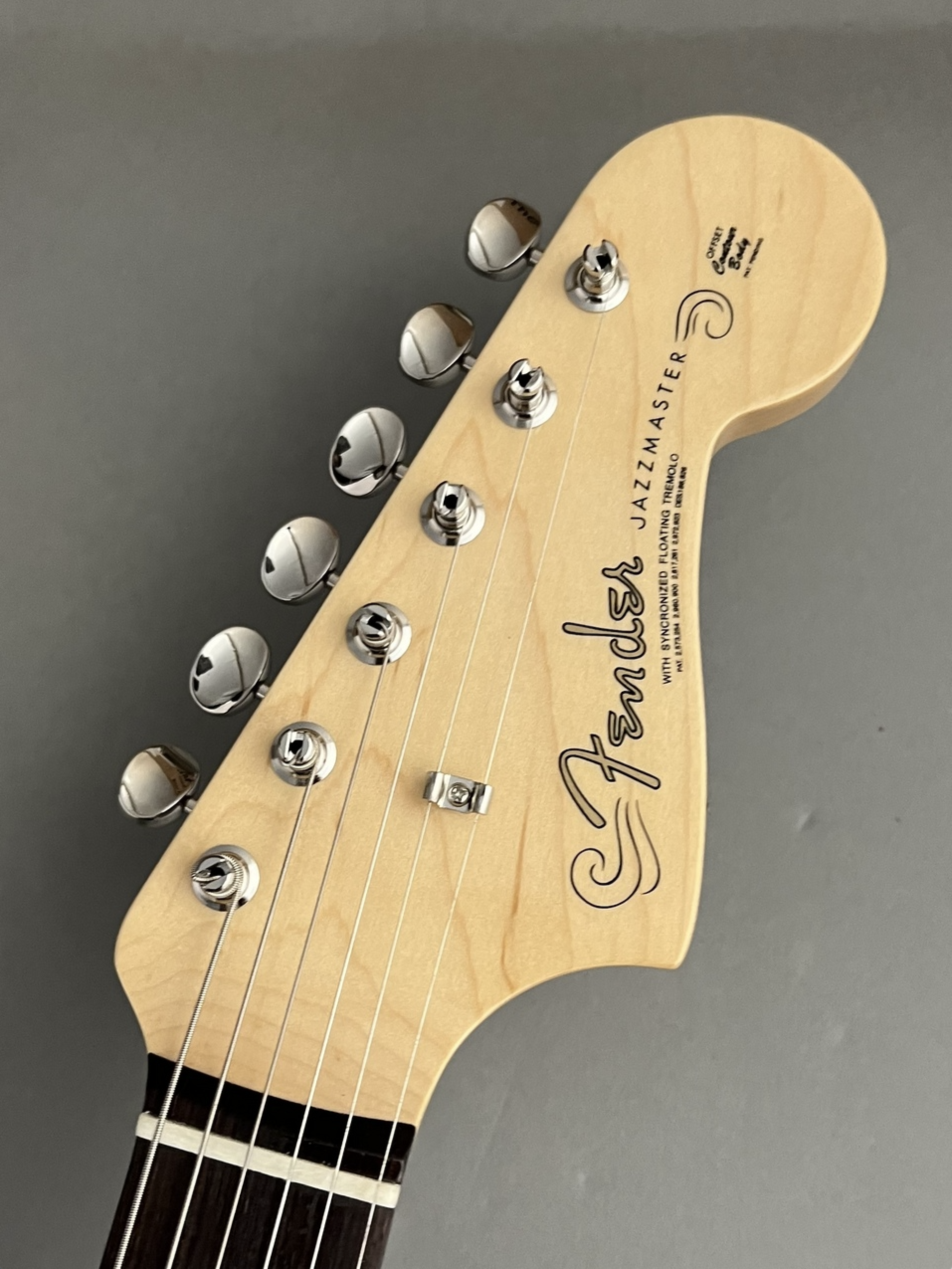 Fender FSR Made in Japan Traditional 60s Jazzmaster 3-Color Sunburst